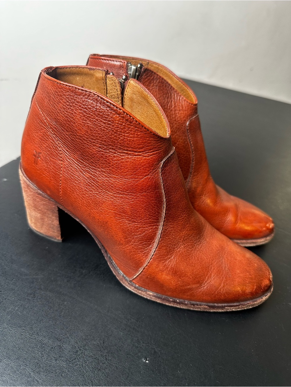 FRYE Leather Ankle Boots in Cognac Brown